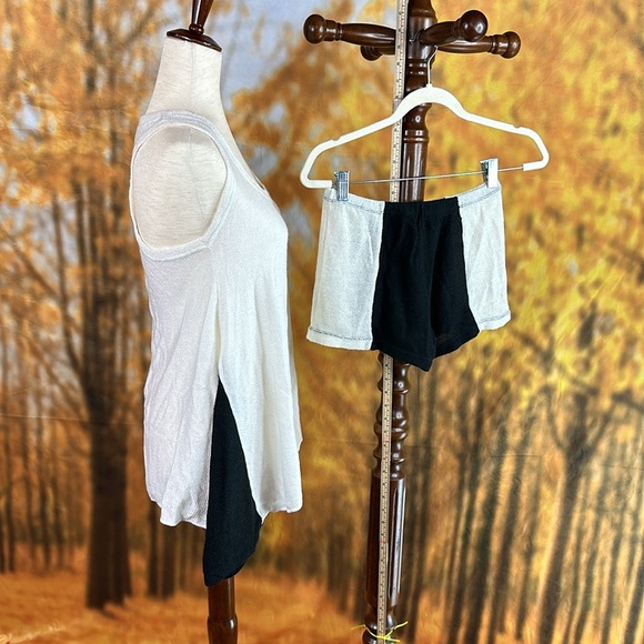 KD Dance set small flowy Kringle knit - Picture 9 of 14